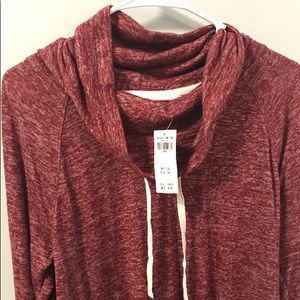 Hollister cowl neck pullover